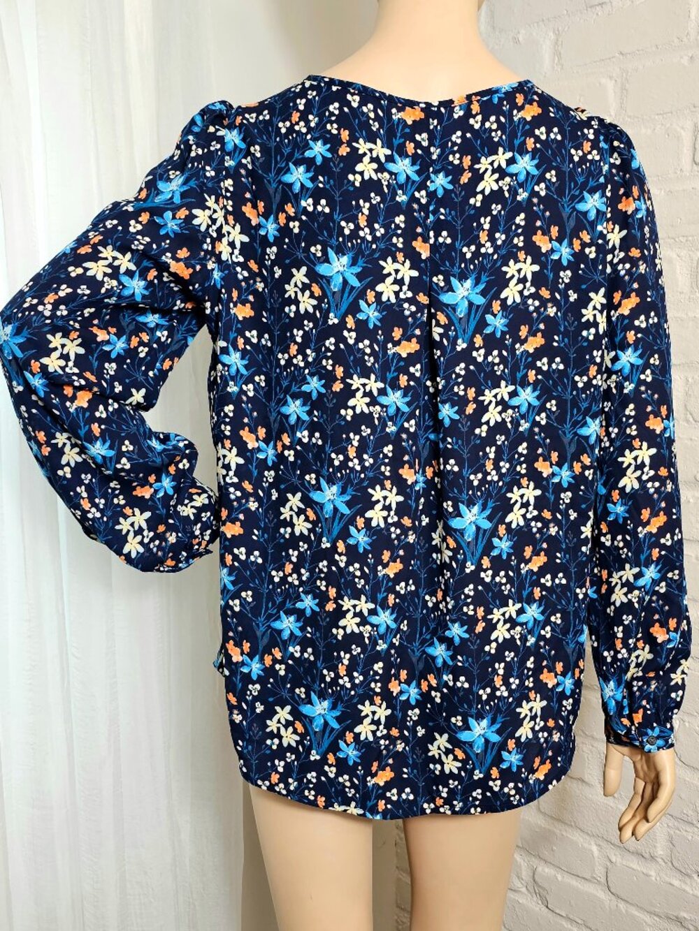 Gap Navy Floral Boho Blouse Size L NWT Long Sleeve Peplum - Picture 4 of 11